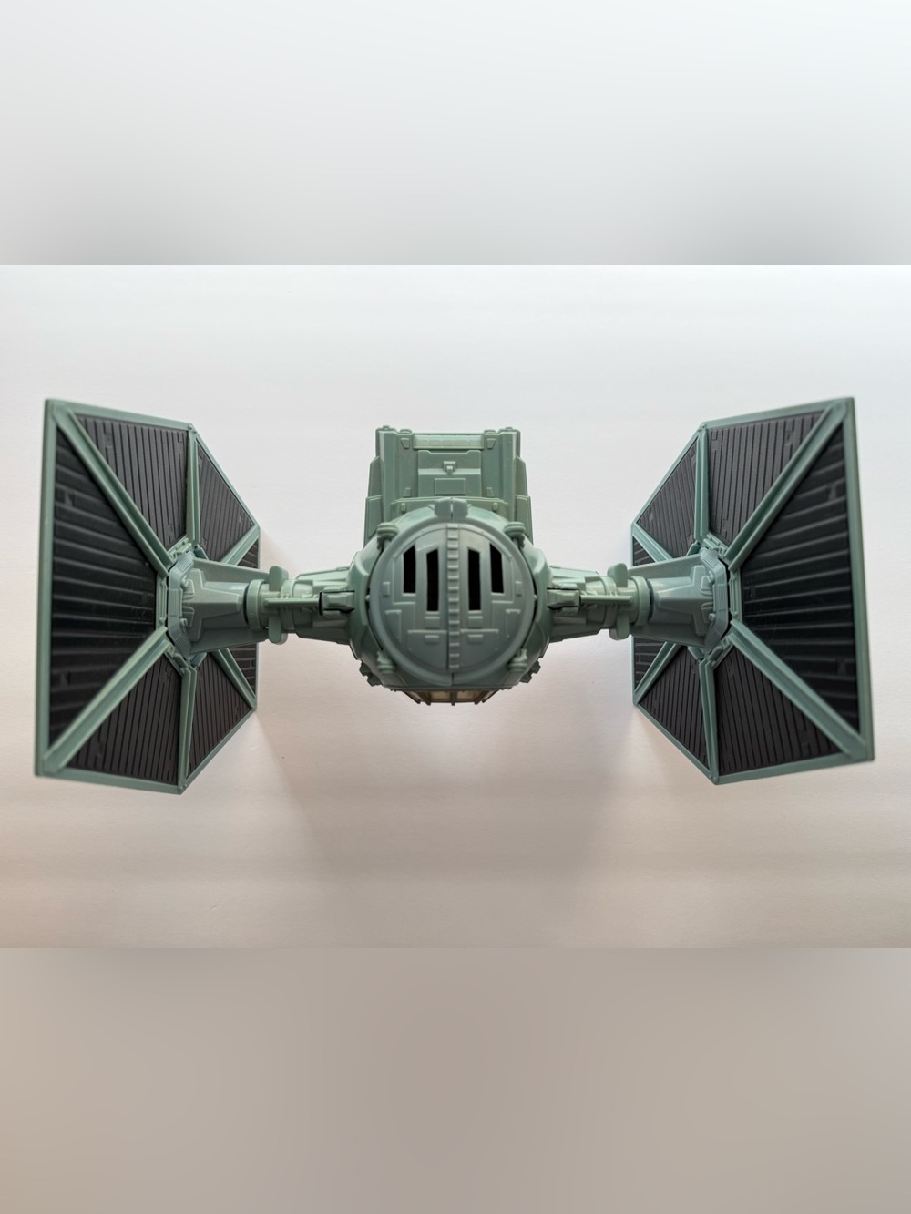 Vintage 1995 Star Wars TIE Fighter + Pilot Figure Kenner POTF